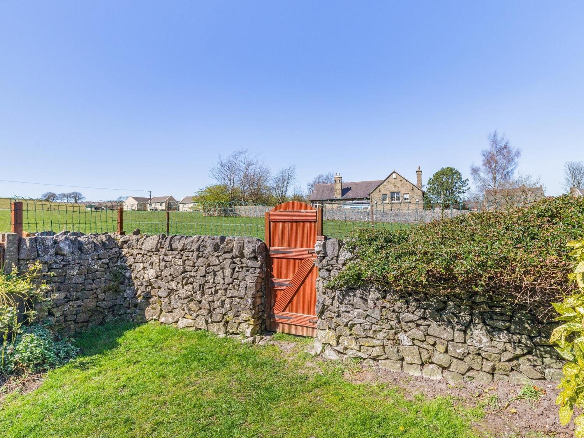 Meadow View Vila Dove Holes Exterior foto